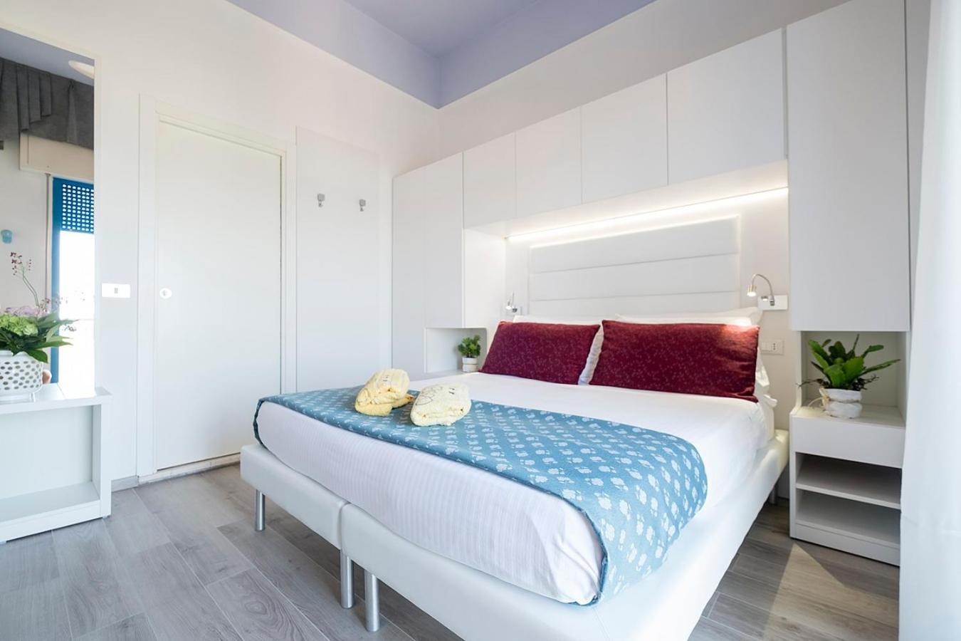 Hotel Eliseo Белларія-Іджеа-Марина Екстер'єр фото